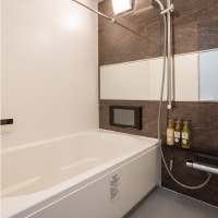 Three bedrooms ( suite )　Bathroom