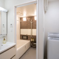 Three bedrooms ( suite )　Washbasin